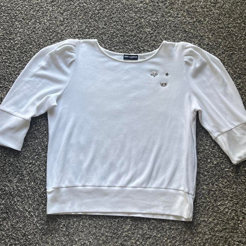 Karl Lagerfeld White Waffle Knit Cropped Sweatshirt Balloon Sleeve Charms XL